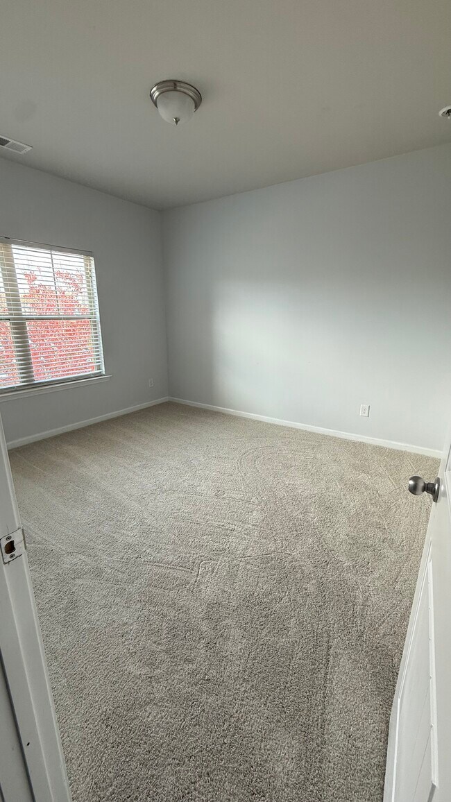 Building Photo - 118 Celebration Song