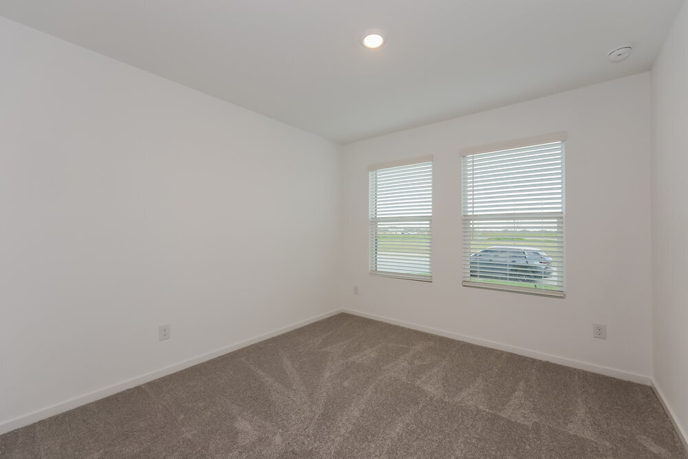 Building Photo - 1621 Sparrow Hawk Rd