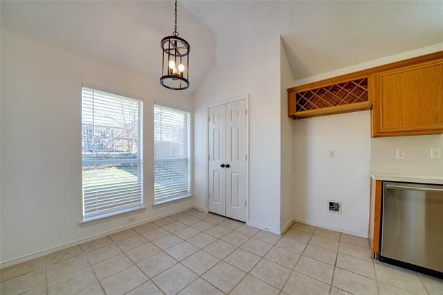 Building Photo - 152 Pinion Ln