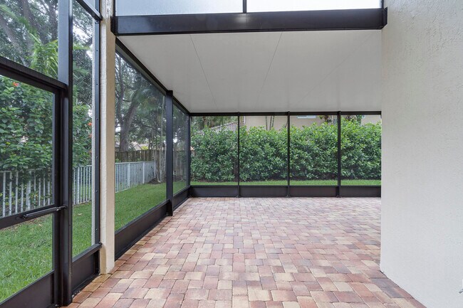 Building Photo - 6364 NW 78th Dr