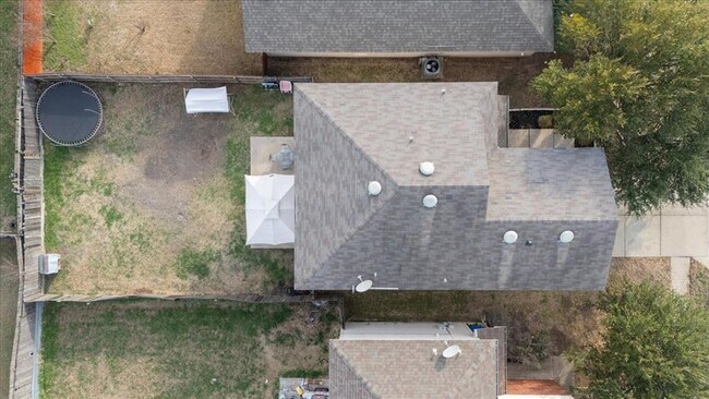Building Photo - 12705 St Mary Dr