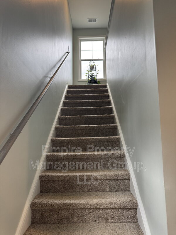 Building Photo - 341 Wahoo Cir