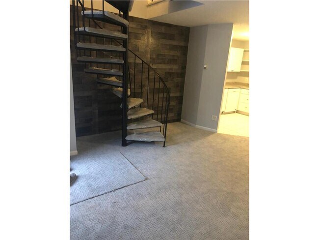 Building Photo - 7242 72nd Ln N