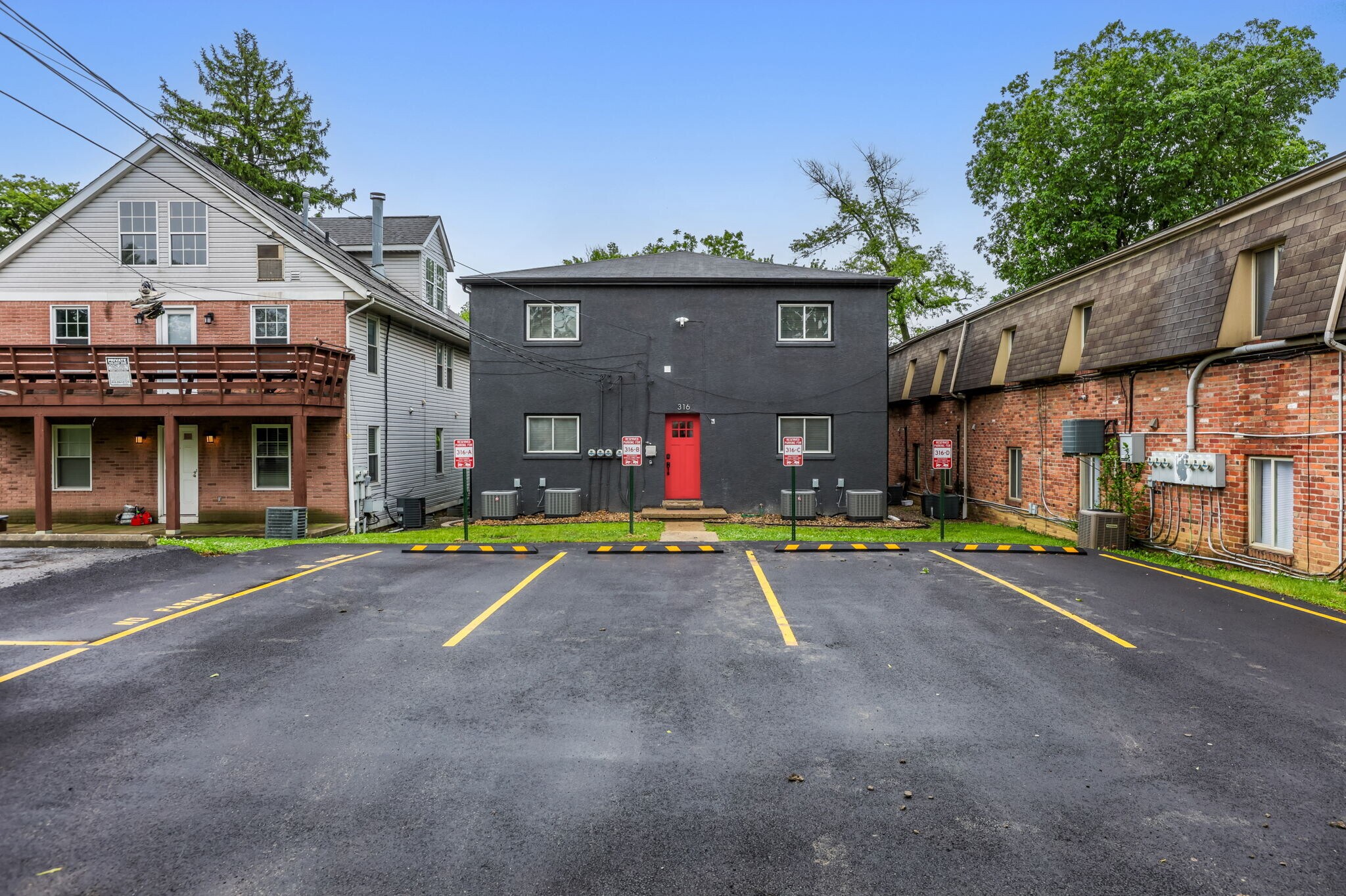 Building Photo - 316 E 18th Ave