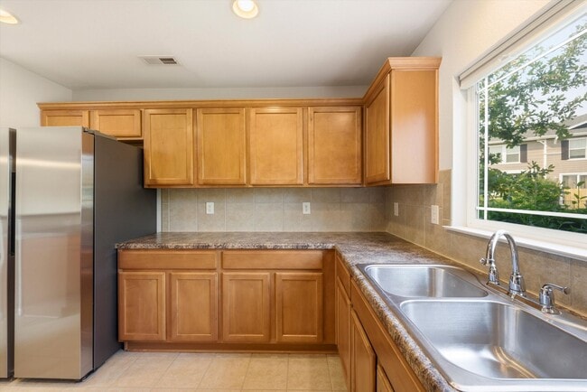 Building Photo - 9048 Apache Plume Dr