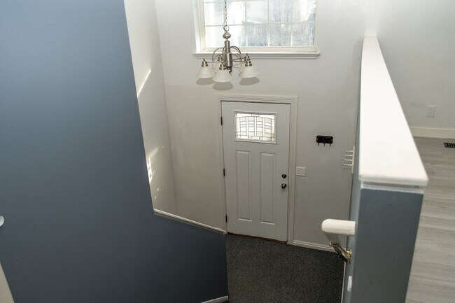 Building Photo - 427 S 1200 W