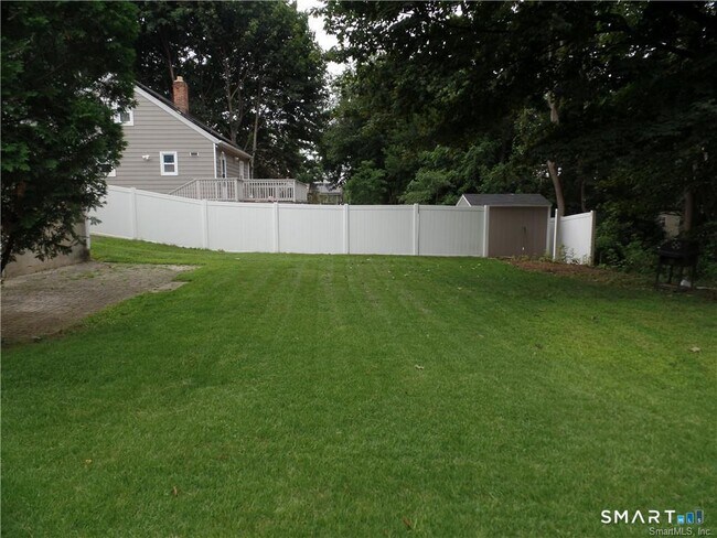 Building Photo - 110 Knowlton St