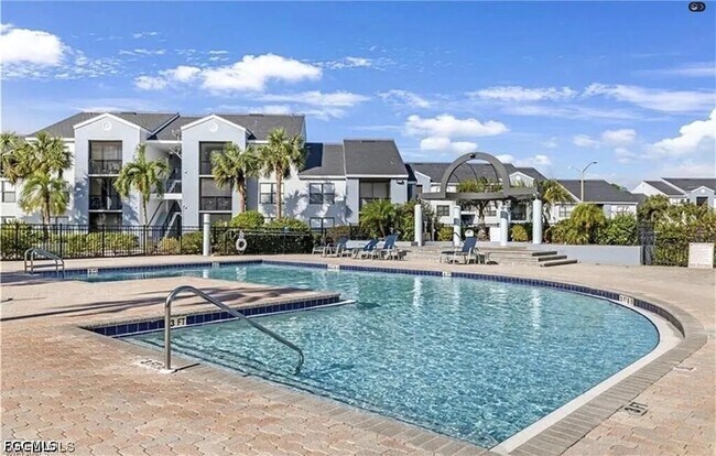 Building Photo - 13545 Eagle Ridge Dr