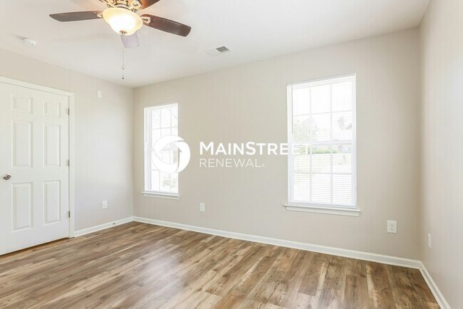 Building Photo - 3 Bedroom Pet-Friendly Home in Concord, NC with Main Street Renewal