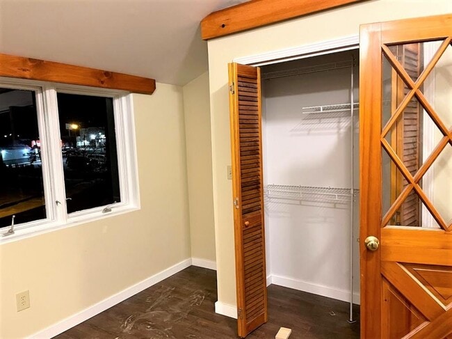 Building Photo - 1848 Arbordale