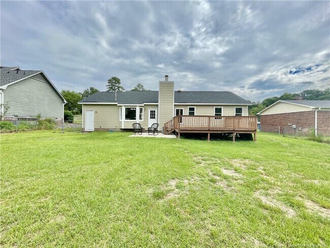 Building Photo - 6732 Vaughn Rd