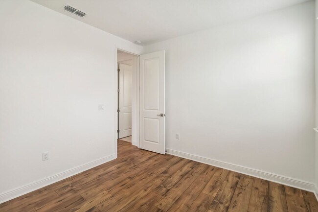 Building Photo - Beautiful Brand New 3/2.5 Home for Rent with Flex Space in Lake Nona's Laureate Park Neighborhood