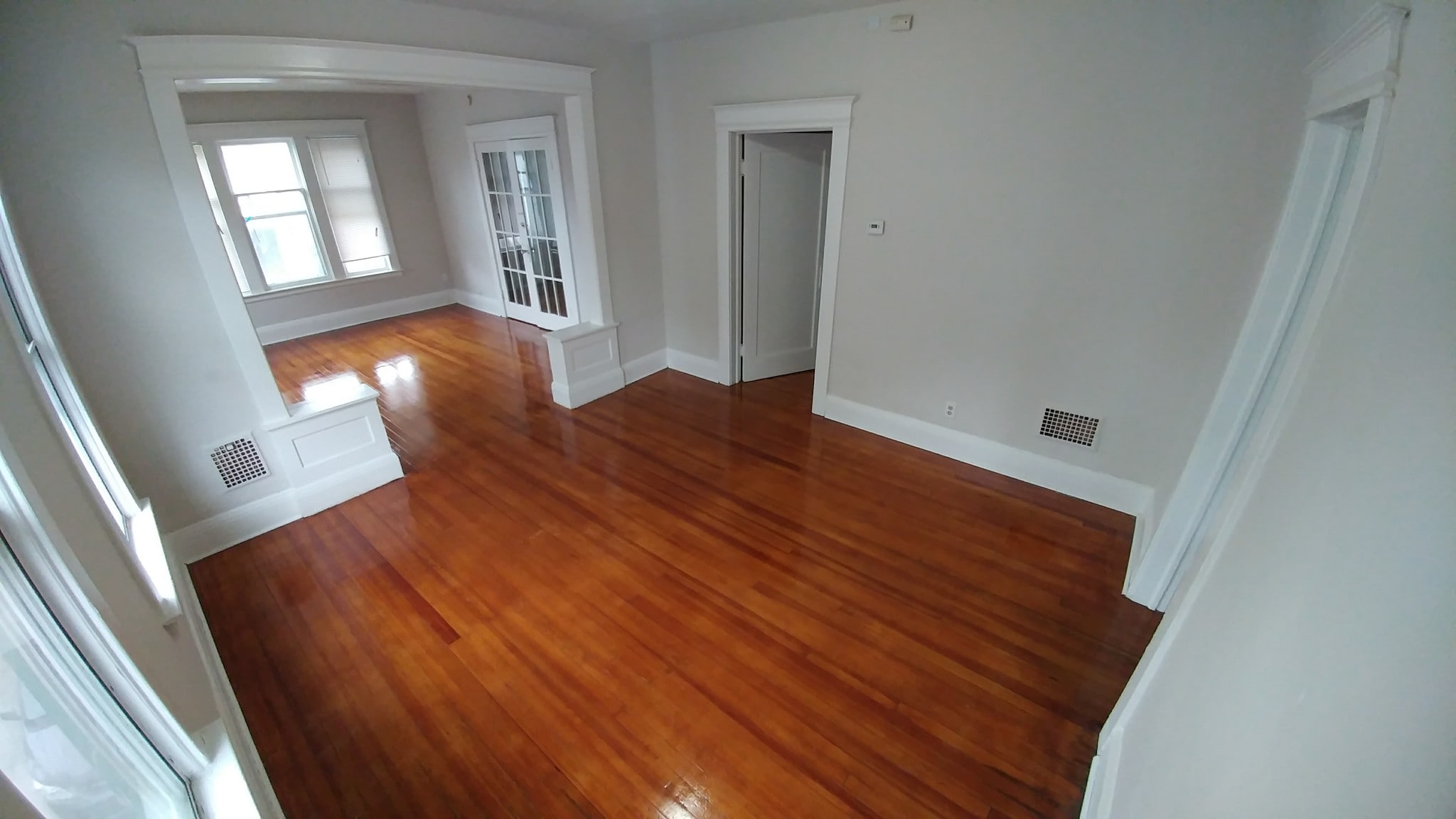 Building Photo - 112 Wall St