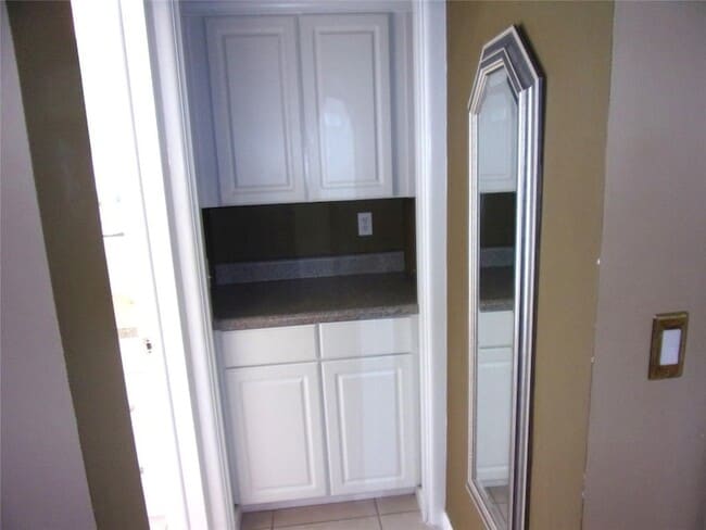 Building Photo - 3204 Colony Club Rd