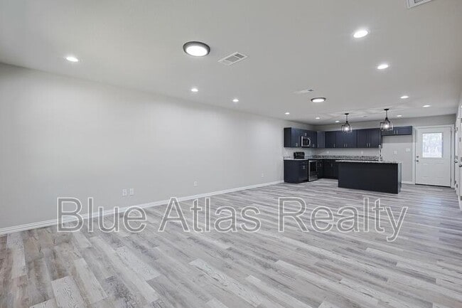 Building Photo - 5820 Grayson St