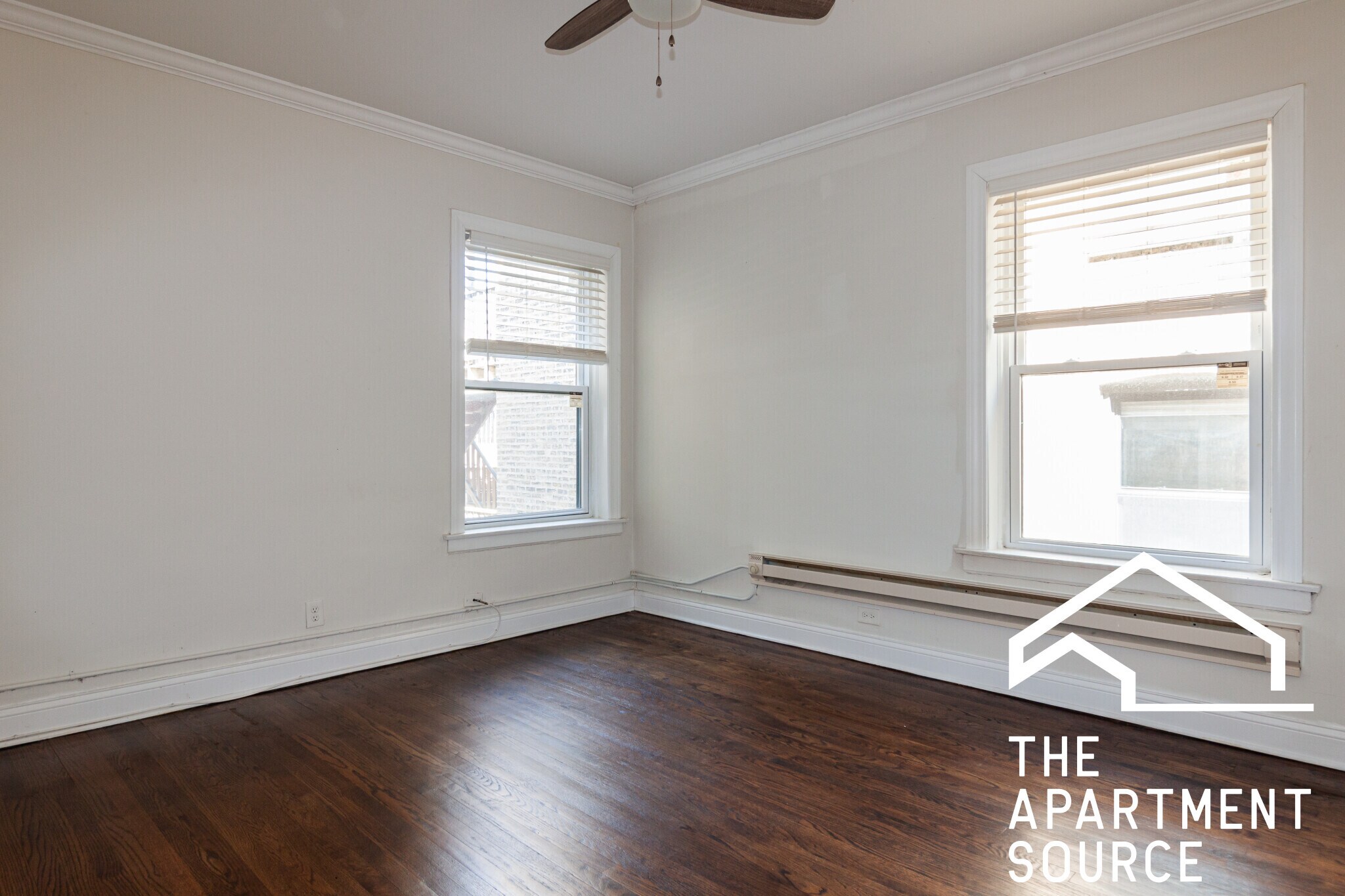 Building Photo - 1132 Maple Ave