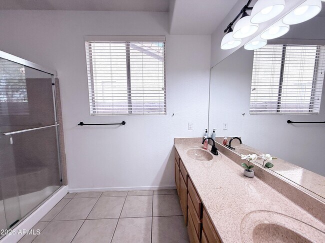 Building Photo - 6650 W Megan St