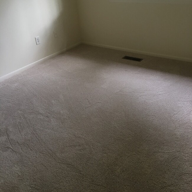 Building Photo - Beautiful 3BR 2.5BA Single Family Home in ...