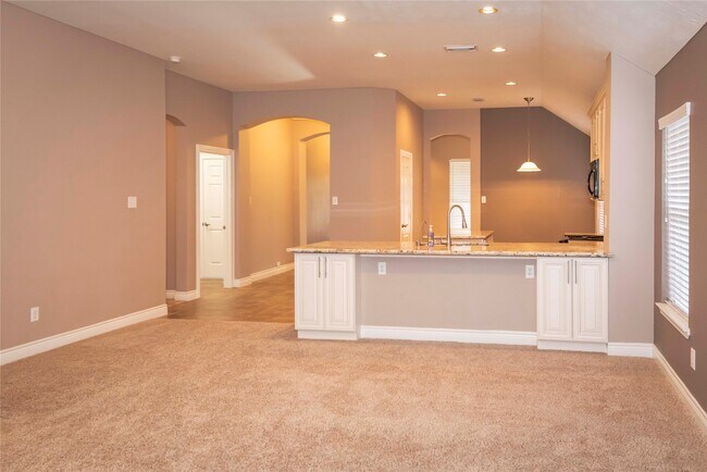 Building Photo - 13715 Cypresswood Crossing Blvd