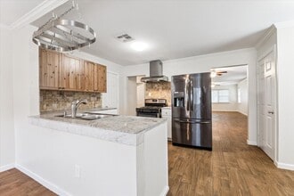 Building Photo - 3810 Grennoch Ln