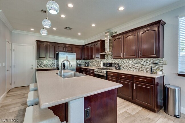 Building Photo - 5056 Shadow Palm Ct