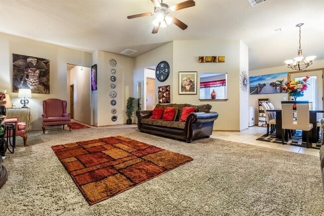 Building Photo - 8205 Hillers Rd