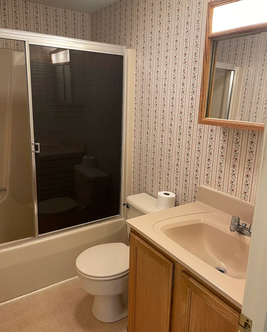 Building Photo - 824 State St