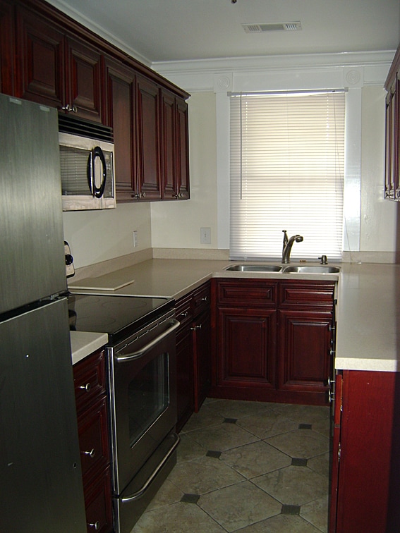 Building Photo - *APPLICATION PENDING!* DOWNTOWN/SCAD RENOV...