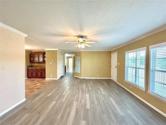 Building Photo - 831 Country Club Rd