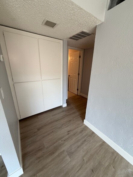 Building Photo - 7325 Florinda Way