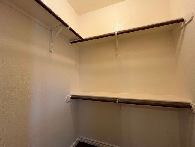 Building Photo - Single Family Homes for Lease in Surrey Vi...