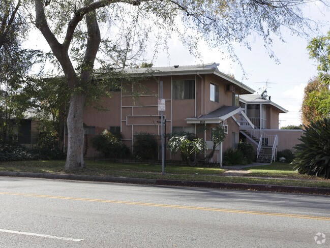 Primary Photo - 6551 Coldwater Canyon Ave