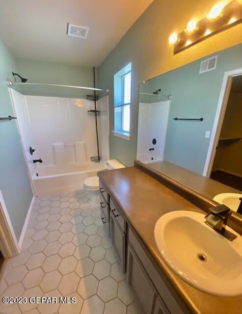 Building Photo - 14224 Gil Reyes Dr