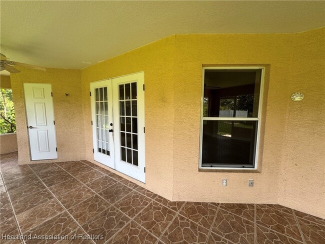 Building Photo - 4021 Cortez Blvd