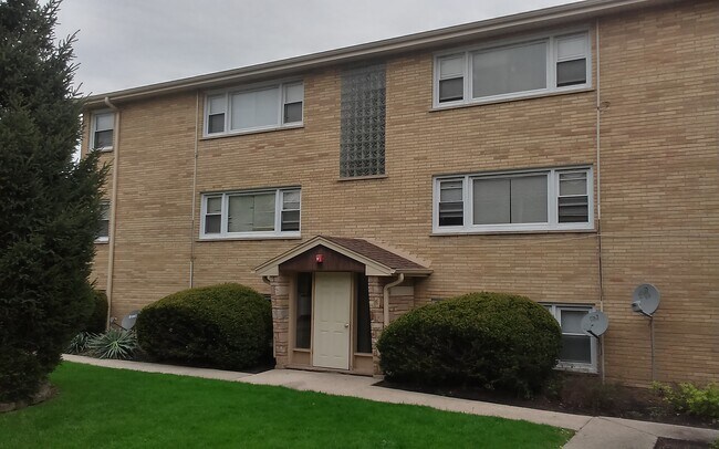 Primary Photo - 193 S York Rd