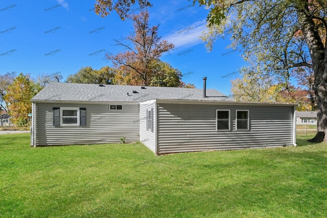 Building Photo - 12036 Krenning Ln