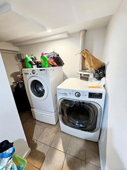 Building Photo - 12 Nord Park Blvd