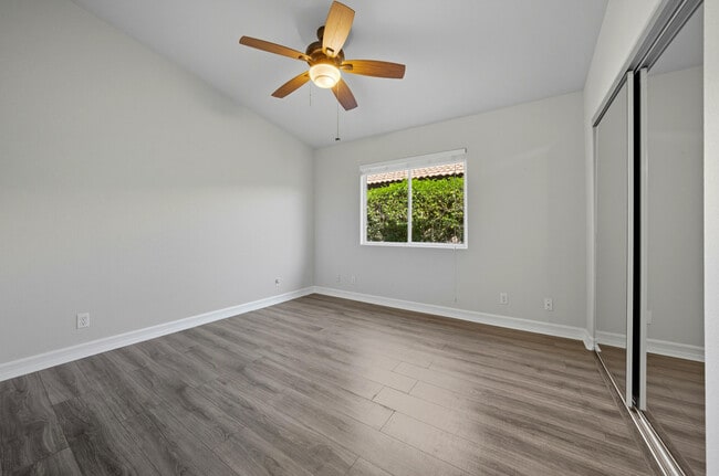 Building Photo - 51780 Avenida Velasco