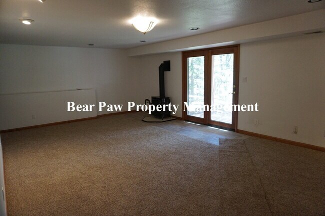 Building Photo - Ranch Style Mountain Home in Evergreen!!!