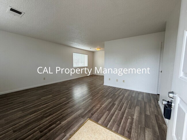 Building Photo - 1791 Cherokee Dr