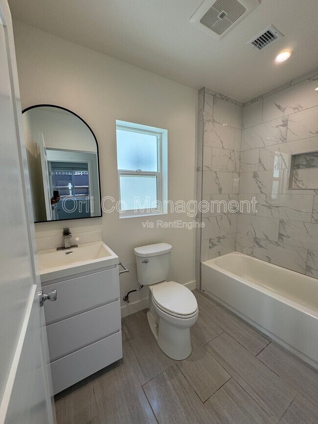 Building Photo - 19229 Friar St