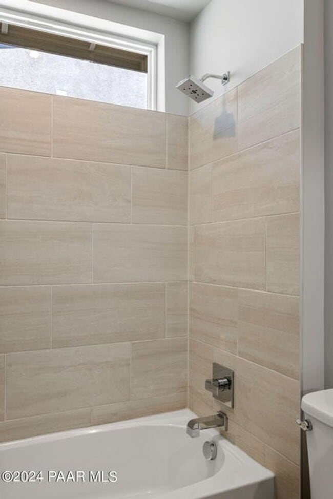 Building Photo - Beautiful Home in a Stunning 55+ Community...
