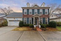 Building Photo - 1025 N Sharon Amity Rd