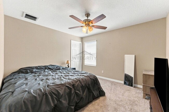 Building Photo - 9464 Crescent Ray Dr
