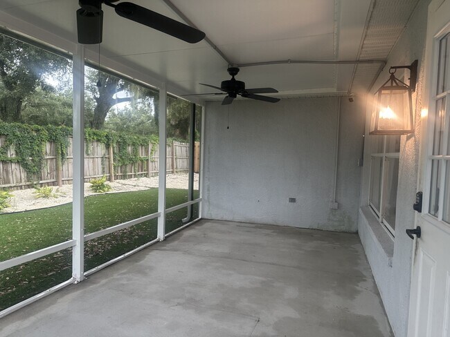 Building Photo - 4026 Banbury Cir