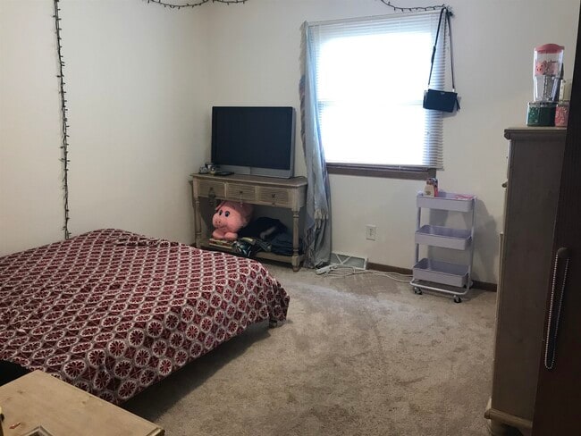 Building Photo - 985 Lum Ave