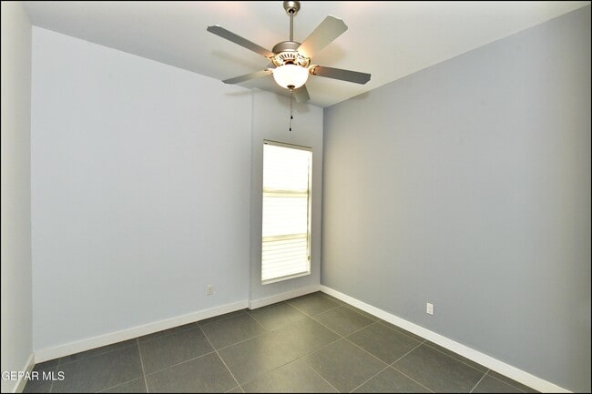 Building Photo - 5973 Cartagena Cir