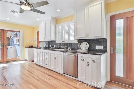 Building Photo - 4545 Alonzo Ave