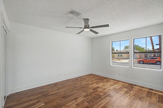 Building Photo - 6794 Mangrum Cir