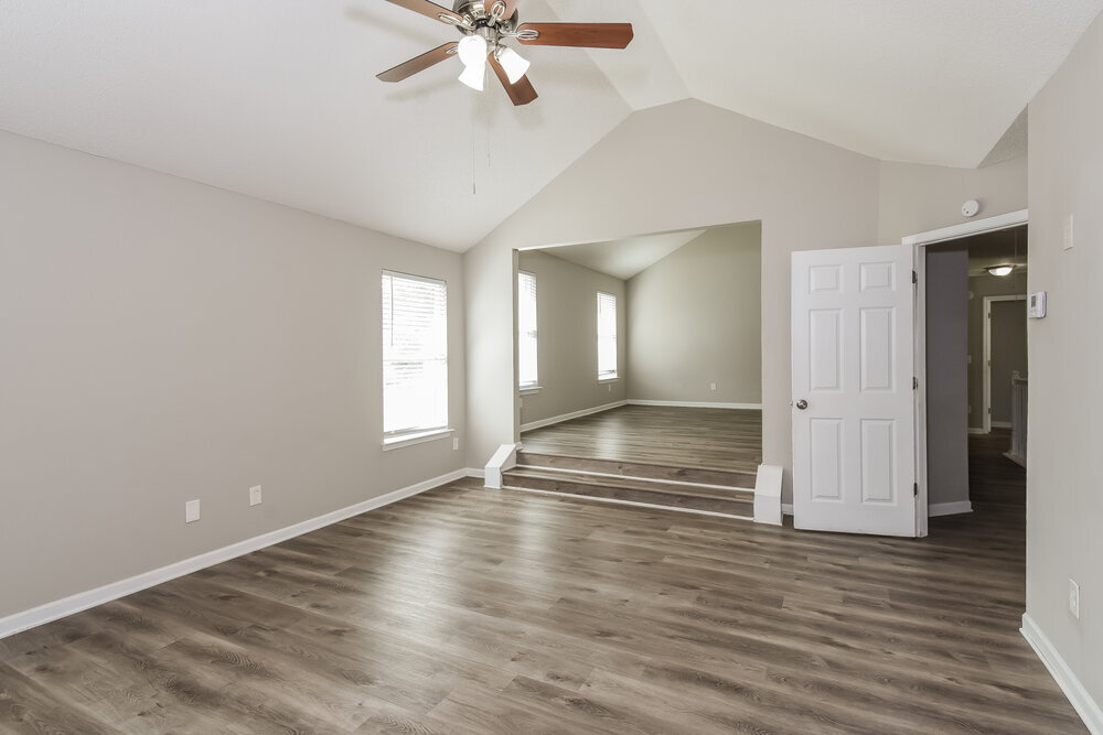 Building Photo - 265 Redding Ridge